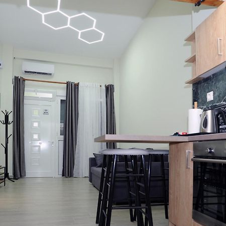 Thymios Loft Apartment Солун Екстериор снимка